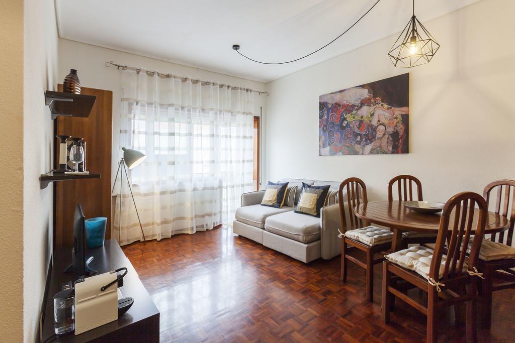 Apartment Camoes Deluxe Porto Ngoại thất bức ảnh